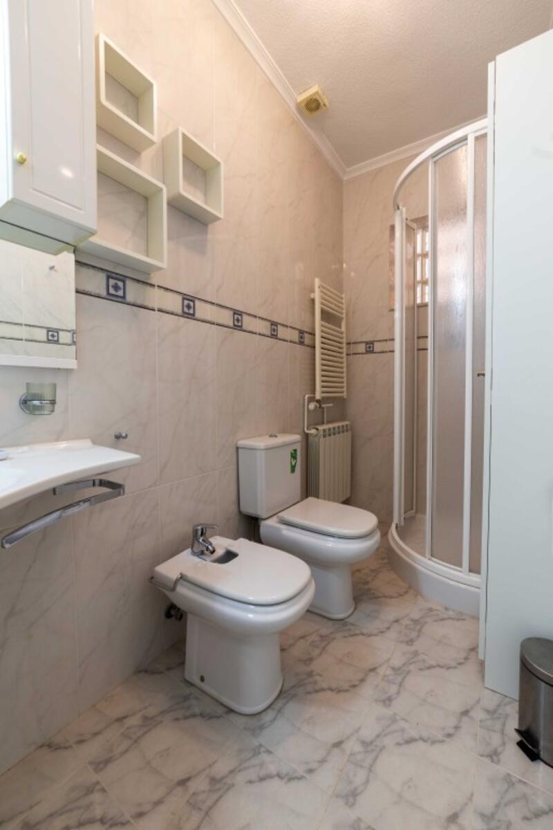 3 Schlafzimmer Landhaus zu verkaufen
