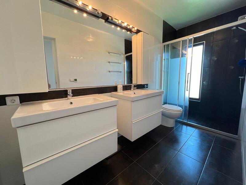 5 slaapkamer Villa Te koop