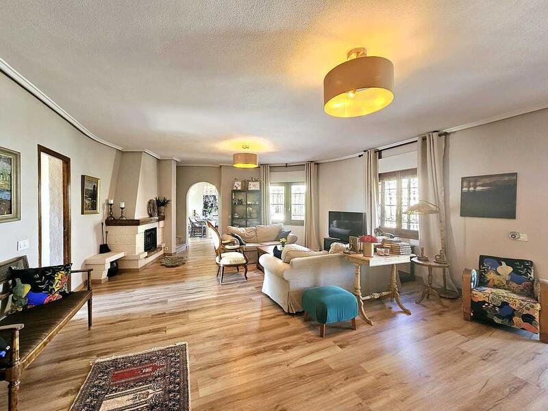 4 soveværelse Villa til salg