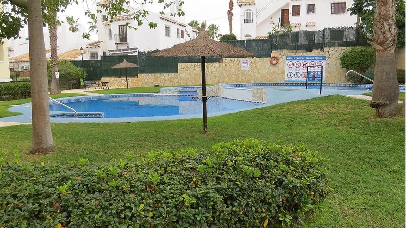 квартира продается в Orihuela Costa, Alicante