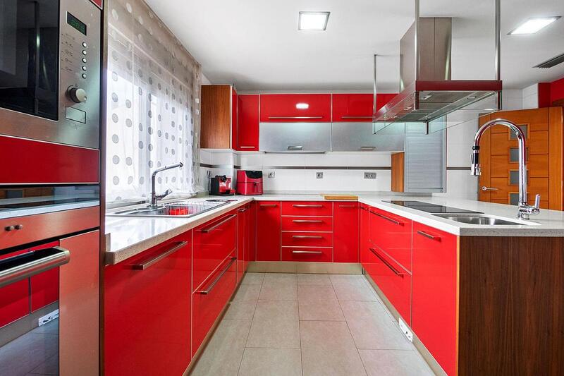 4 Cuarto Villa en venta