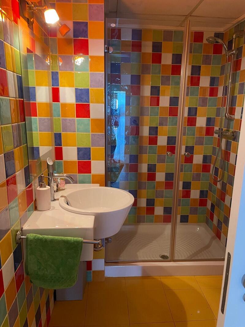 4 slaapkamer Gezinswoning Te koop
