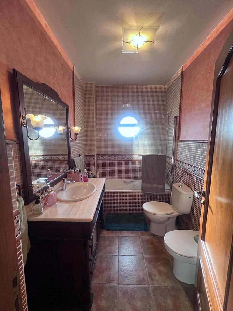 5 Cuarto Villa en venta