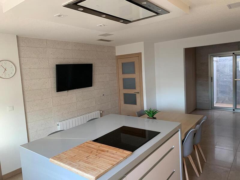 5 slaapkamer Gezinswoning Te koop