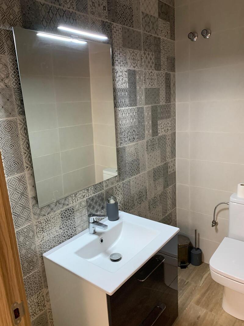 5 slaapkamer Gezinswoning Te koop