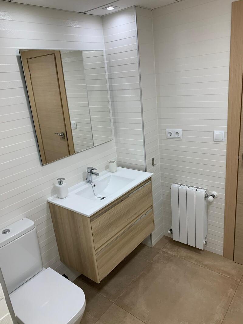 5 slaapkamer Gezinswoning Te koop