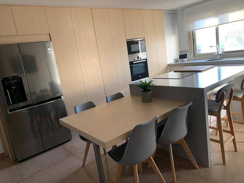 5 slaapkamer Gezinswoning Te koop