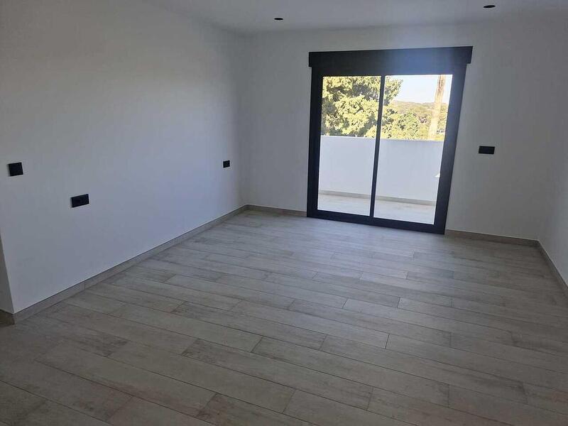4 bedroom Villa for sale