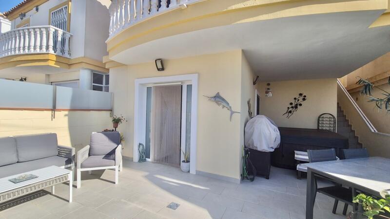 2 bedroom Villa for sale