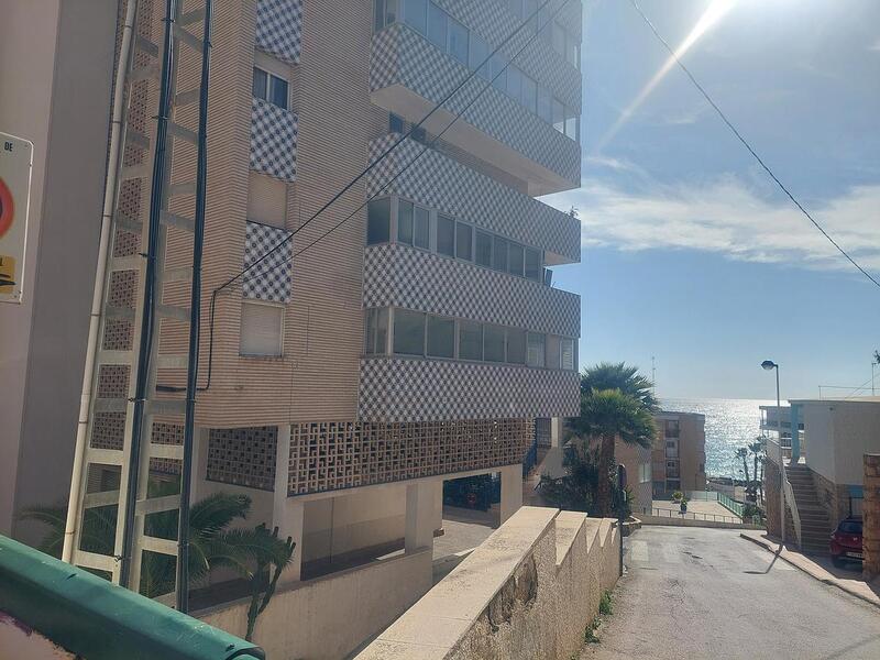 Lejlighed til salg i Finestrat, Alicante
