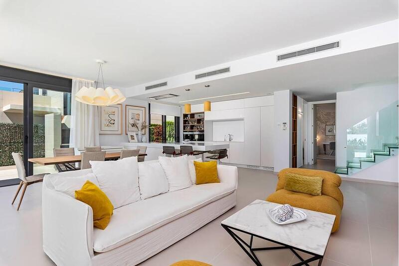4 bedroom Villa for sale