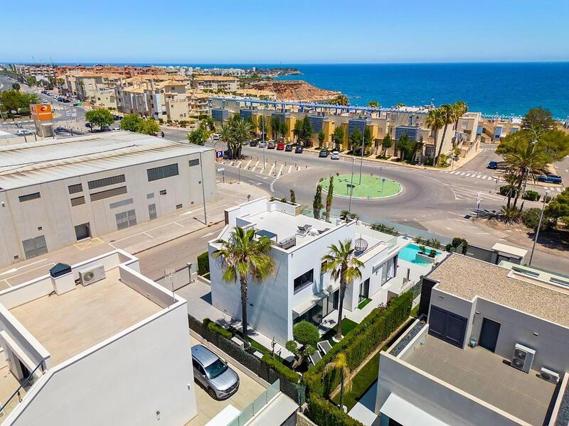 4 bedroom Villa for sale