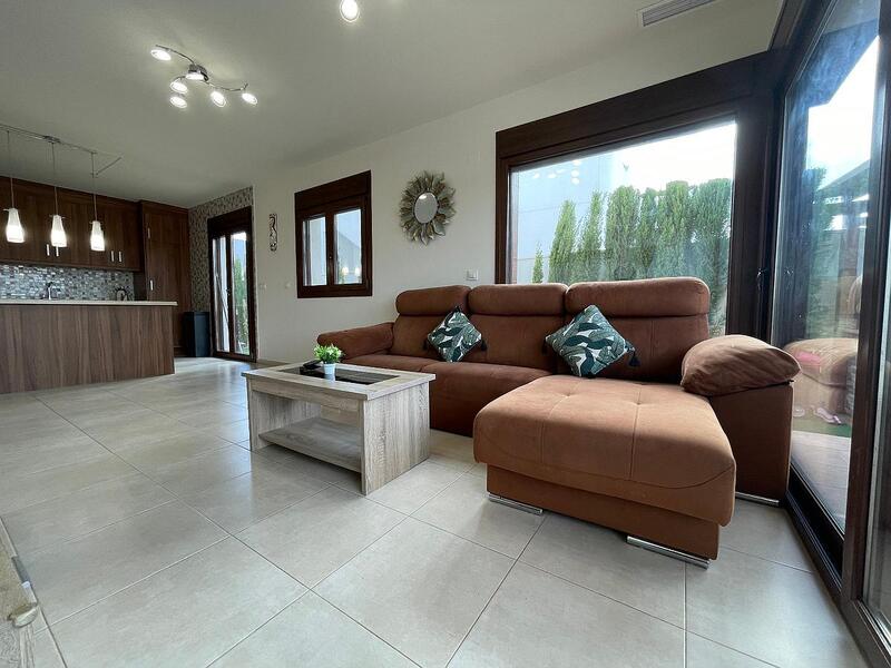 4 Schlafzimmer Villa zu verkaufen