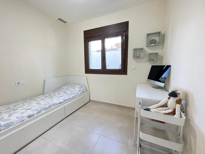 4 Schlafzimmer Villa zu verkaufen