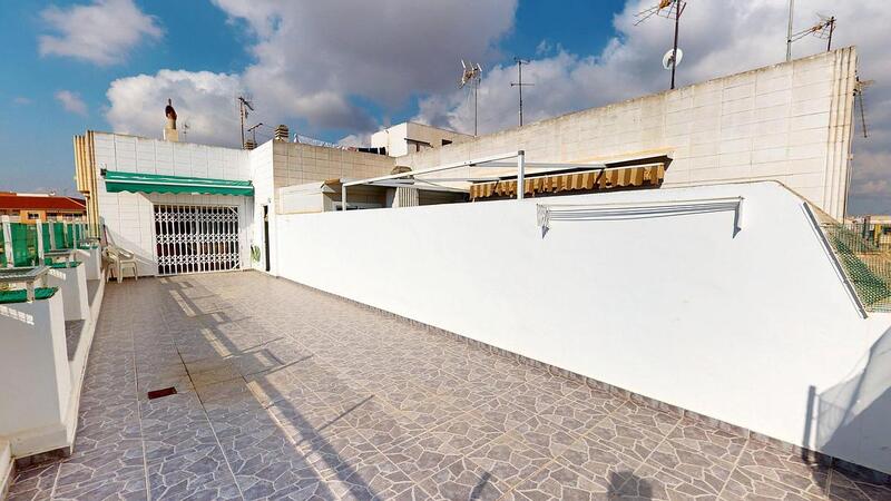 3 bedroom Apartment for sale