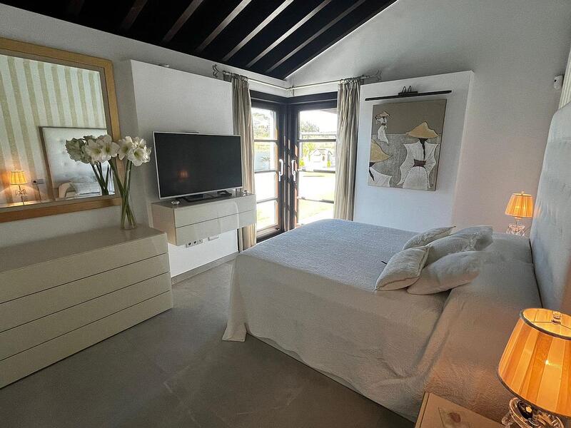 4 Cuarto Villa en venta
