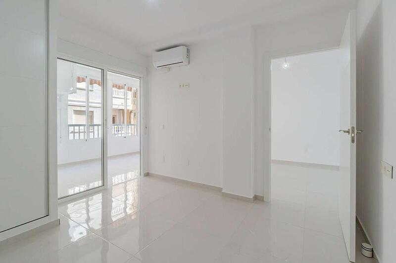 2 slaapkamer Appartement Te koop