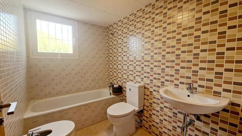 4 slaapkamer Villa Te koop