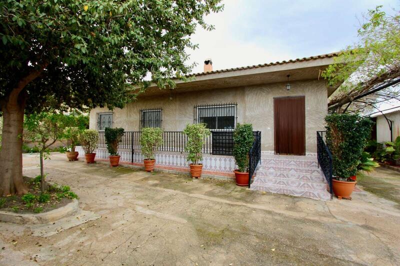 Villa for sale in La Cañada, Murcia