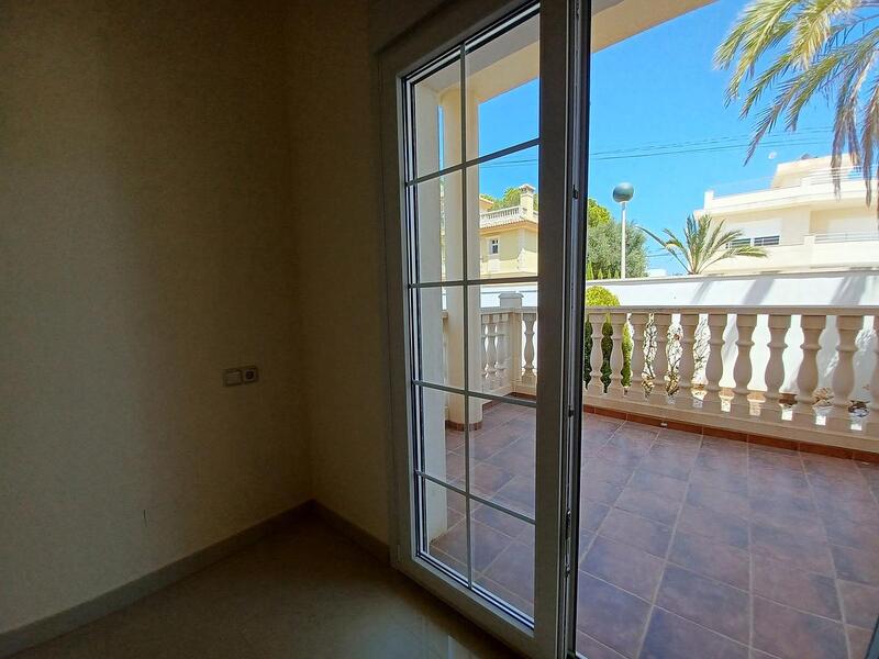 4 Schlafzimmer Villa zu verkaufen