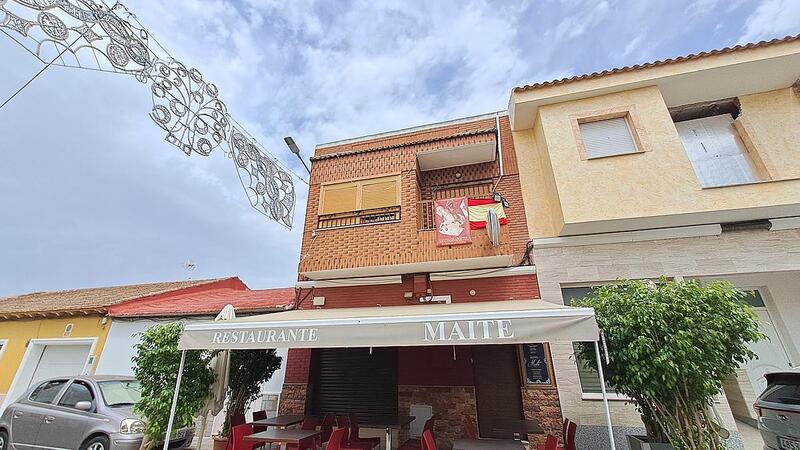 Byhus til salg i Benijófar, Alicante