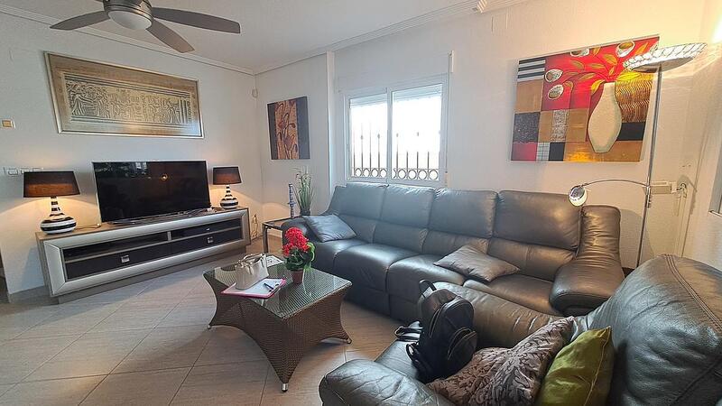 3 bedroom Villa for sale