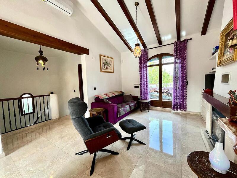 4 bedroom Villa for sale