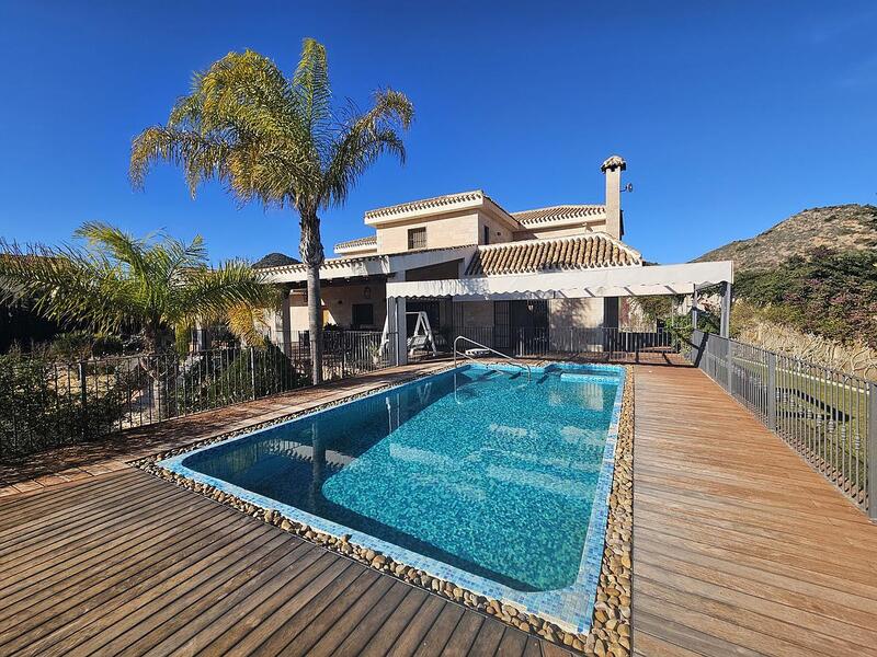 Villa for sale in La Manga Golf Club, Murcia