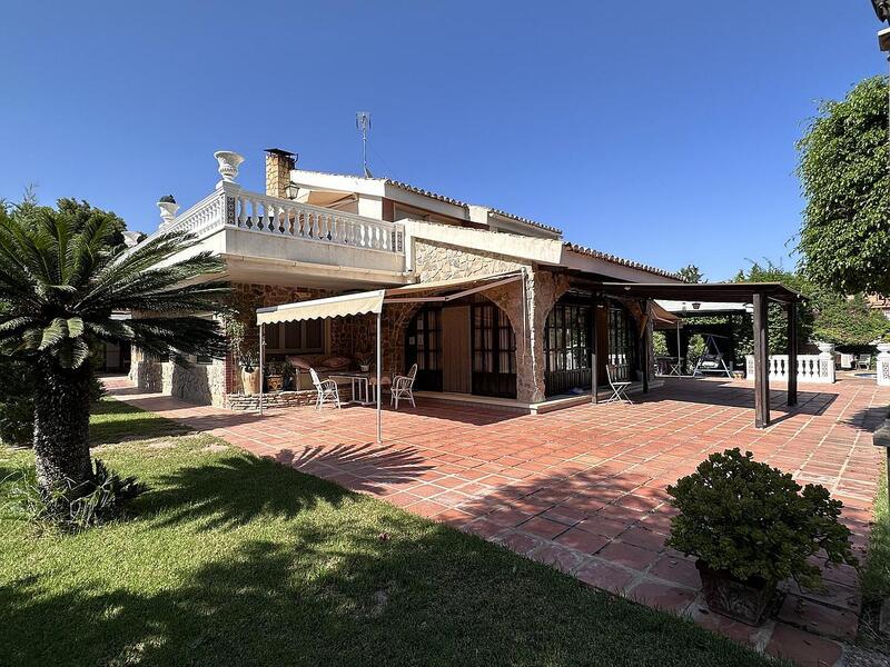 Villa à vendre dans Elx/Elche, Alicante
