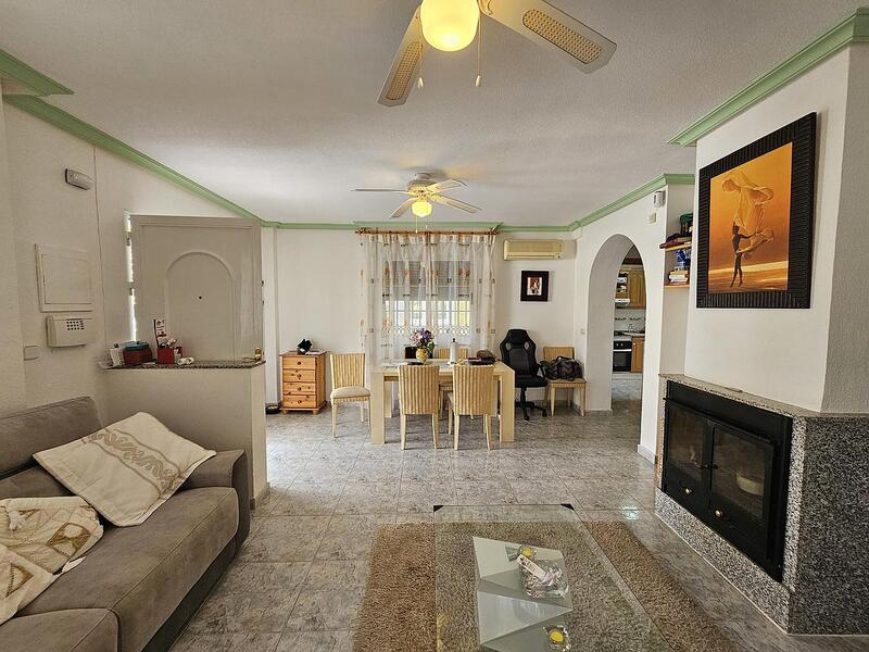 4 bedroom Villa for sale