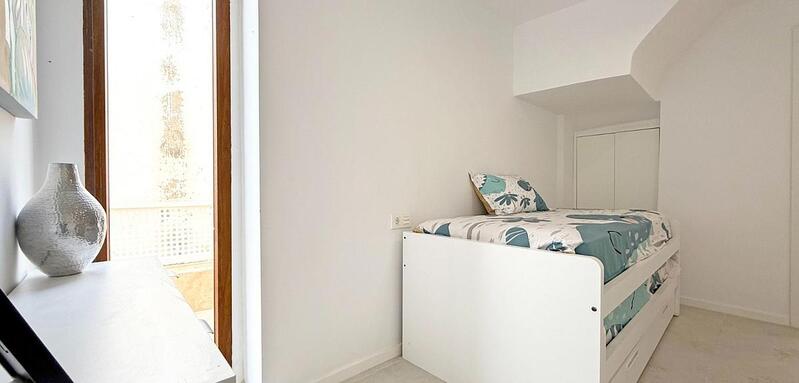 3 bedroom Townhouse for sale