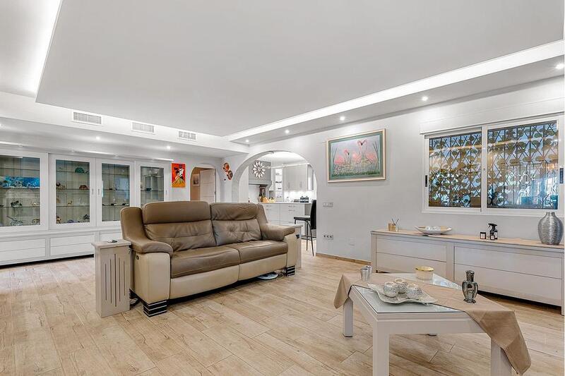 4 soveværelse Villa til salg