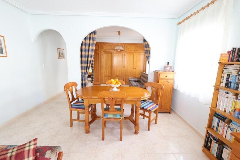 2 Schlafzimmer Villa zu verkaufen