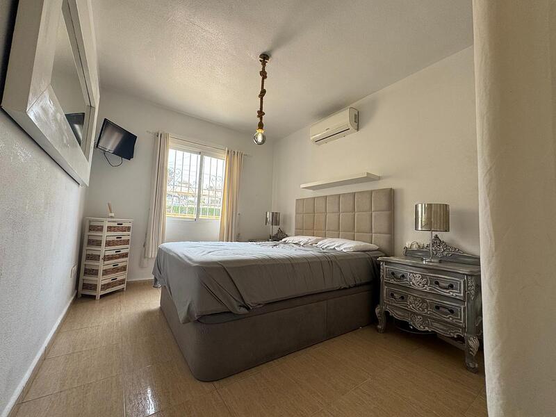 4 bedroom Apartment for sale