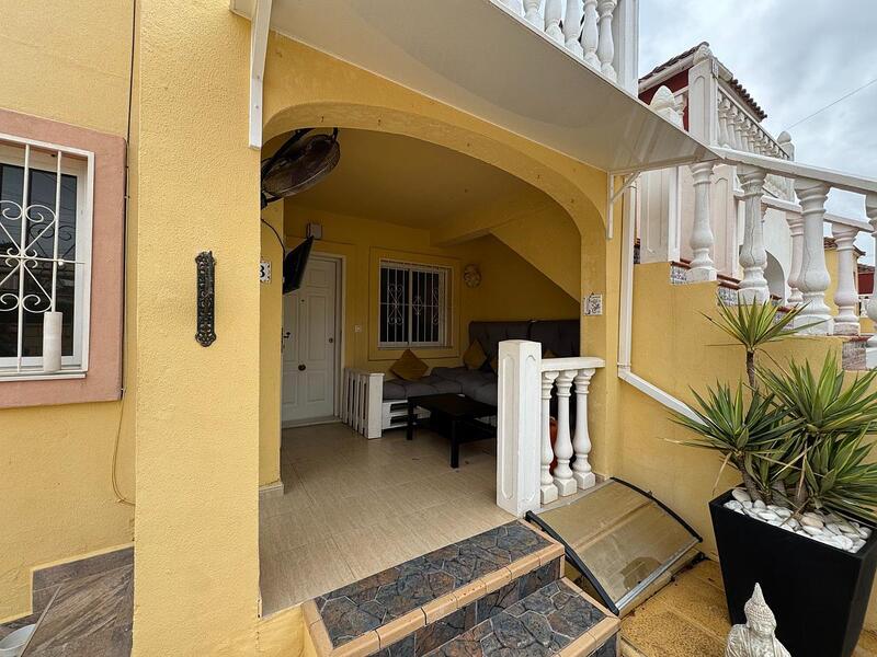 4 bedroom Apartment for sale