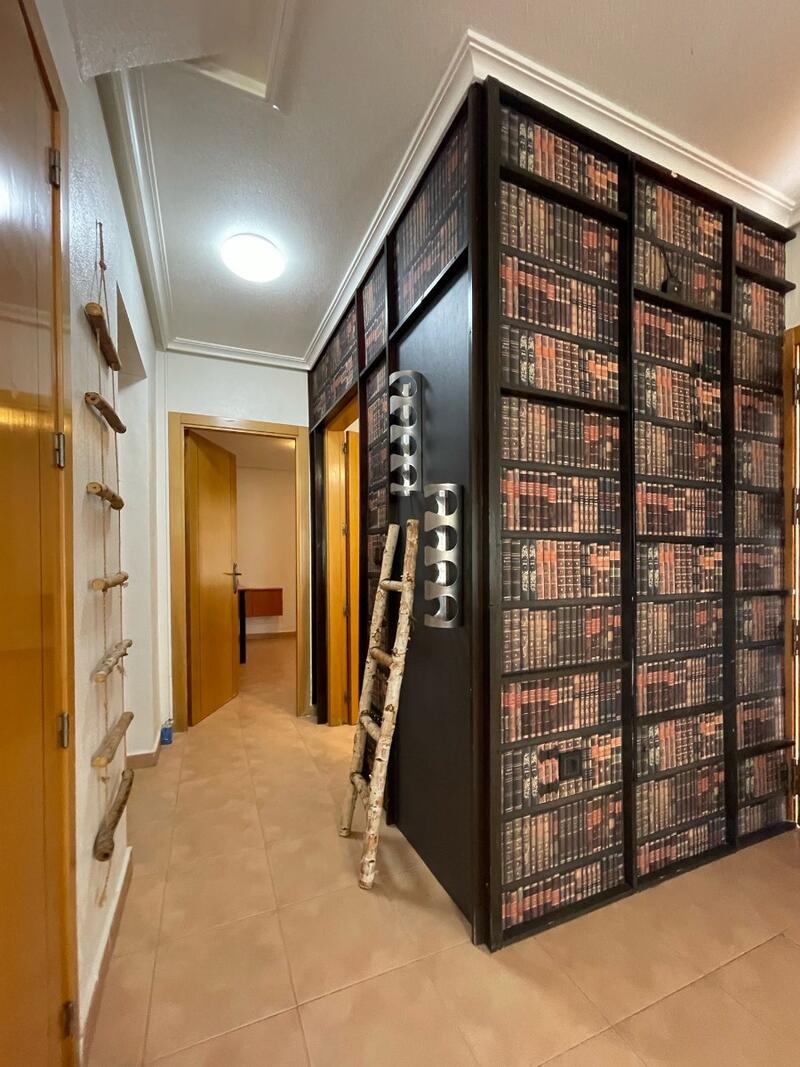 3 Schlafzimmer Stadthaus zu verkaufen