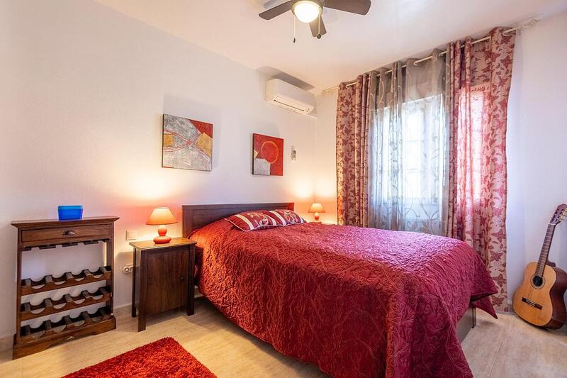 4 Cuarto Villa en venta