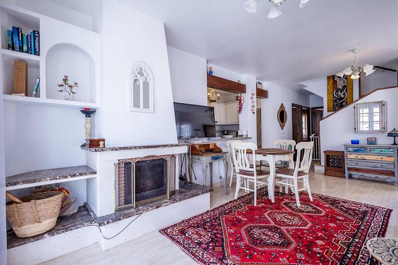 4 Cuarto Villa en venta
