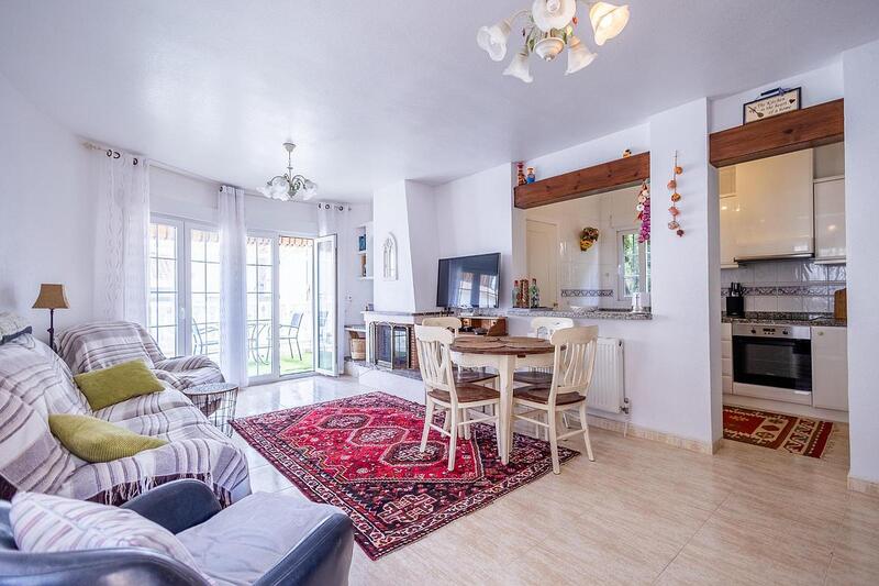 4 Cuarto Villa en venta