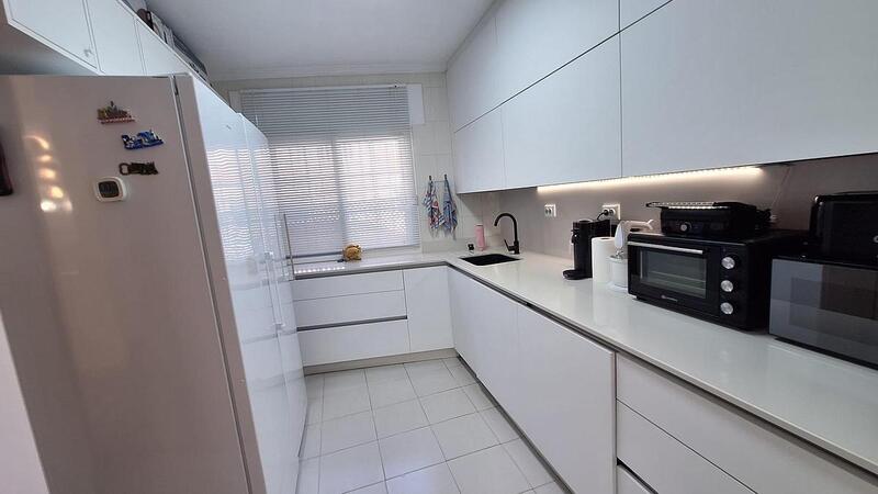 2 Schlafzimmer Stadthaus zu verkaufen