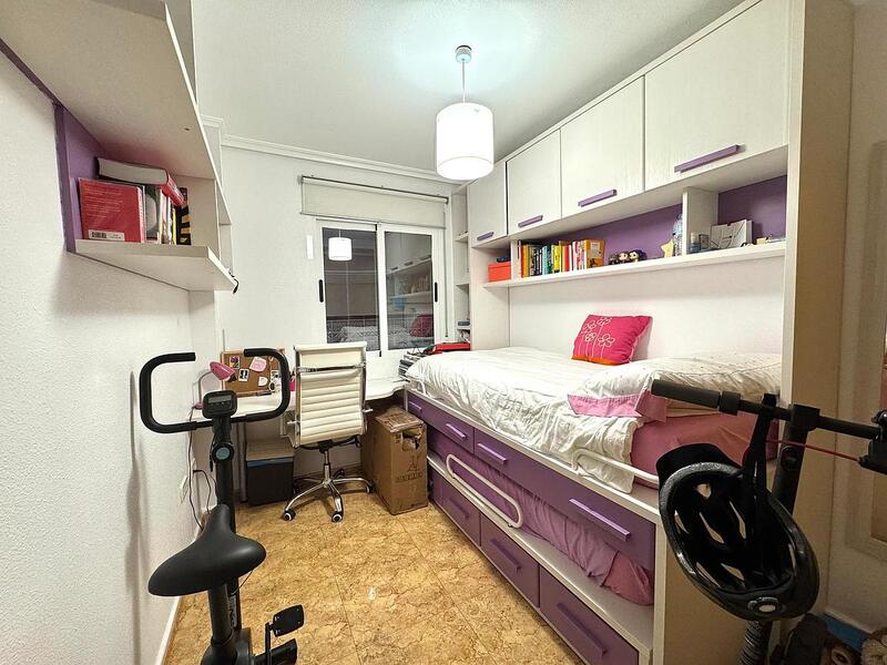 3 slaapkamer Appartement Te koop