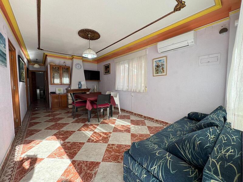 3 bedroom Townhouse for sale