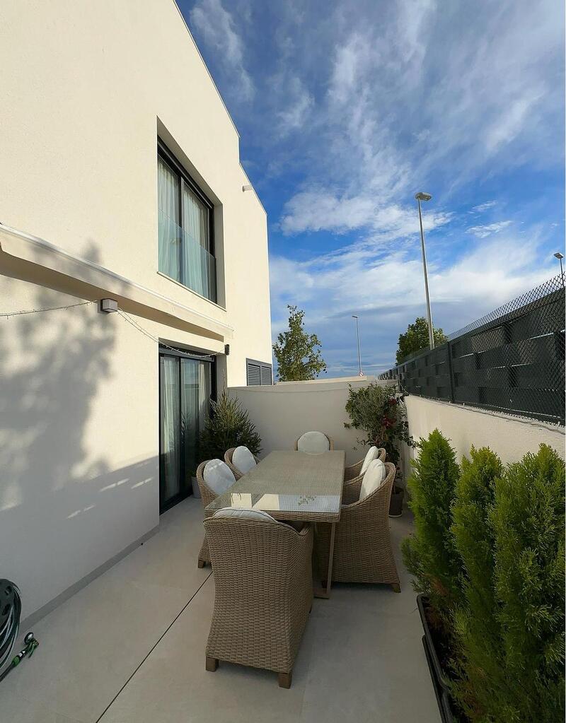 2 bedroom Villa for sale
