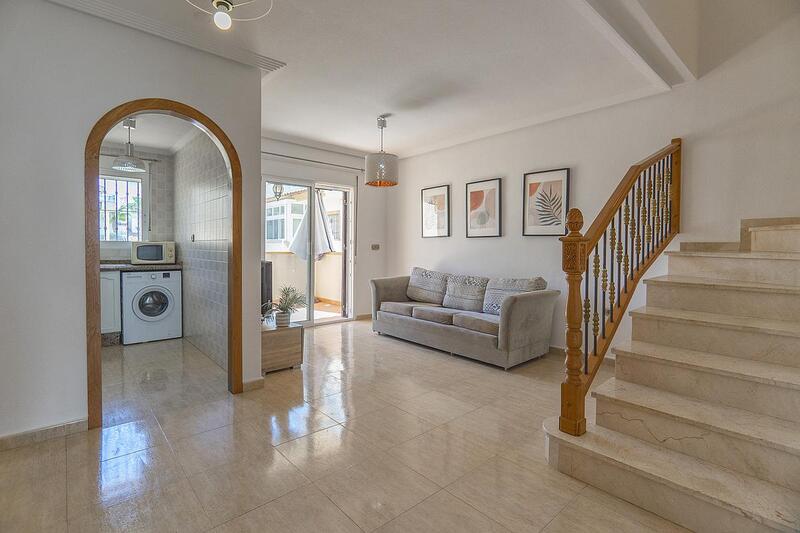 3 bedroom Townhouse for sale