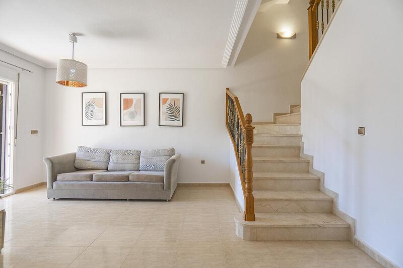 3 bedroom Townhouse for sale