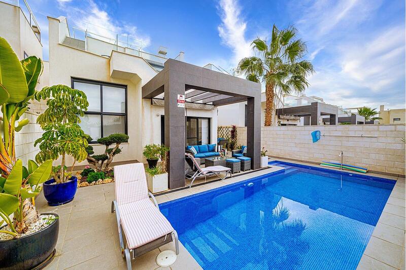 Villa til salg i Ciudad Quesada, Alicante
