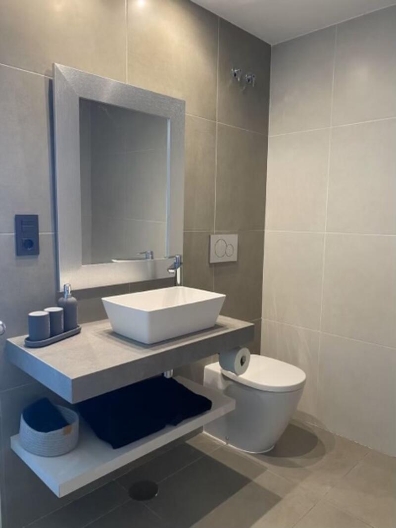 2 slaapkamer Appartement Te koop