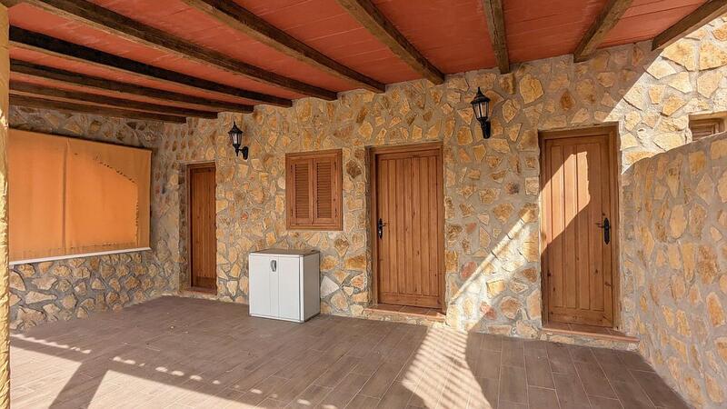 4 slaapkamer Villa Te koop
