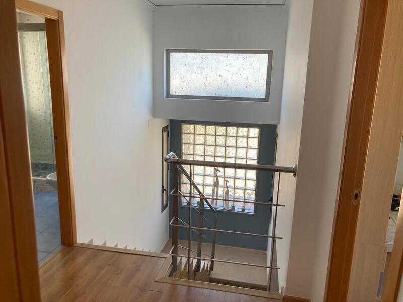4 Cuarto Villa en venta