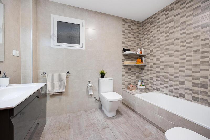 4 slaapkamer Appartement Te koop